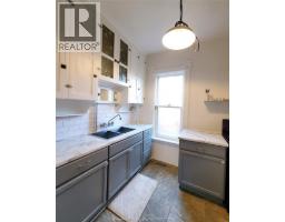 3 Lansdowne AVENUE - 9