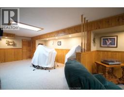 317 OAK STREET East - 25