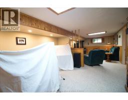 317 OAK STREET East - 31