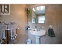 317 OAK STREET East - 34