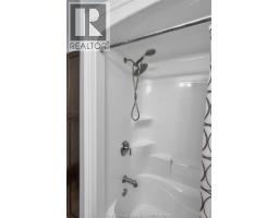 53 Veranda COURT - 13