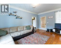 66 VICTORIA STREET - 16