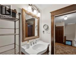 52 Cross STREET - 34