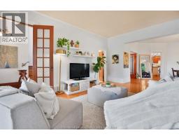 136 KING STREET South - 10