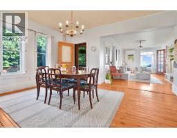 136 KING STREET South - 14