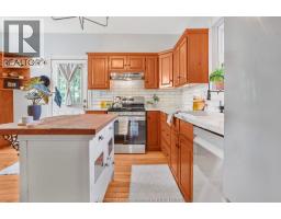 136 KING STREET South - 22