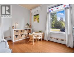 136 KING STREET South - 9