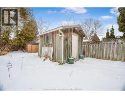 40 Thornhill CRESCENT - 41