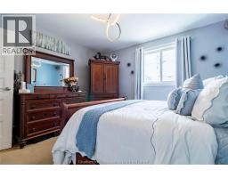 920 DALEVIEW CRESCENT - 22