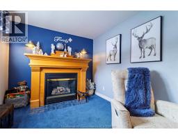 920 DALEVIEW CRESCENT - 32