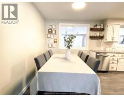 622 Sandra CRESCENT - 14