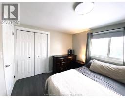 622 Sandra CRESCENT - 22