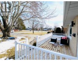 622 Sandra CRESCENT - 3