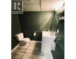 622 Sandra CRESCENT - 30