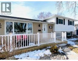 622 Sandra CRESCENT - 4