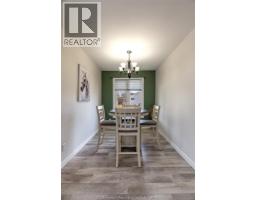 404 AGNES STREET - 10