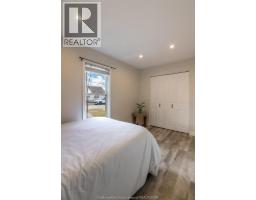 404 AGNES STREET - 14