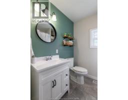 404 AGNES STREET - 16