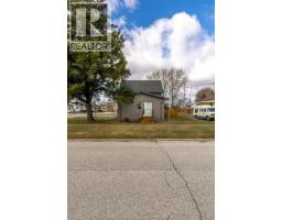 404 AGNES STREET - 25