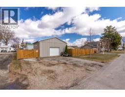 404 AGNES STREET - 27