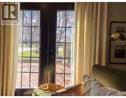 497 Victoria AVENUE - 18