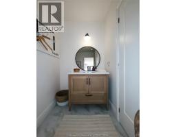 497 Victoria AVENUE - 35