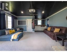 497 Victoria AVENUE - 44