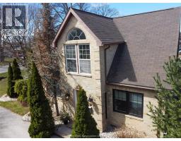 497 Victoria AVENUE - 7