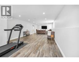 199 MOONSTONE CRESCENT - 23