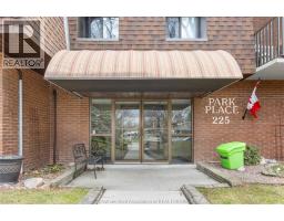 225 CAMPUS PARKWAY UnitNo. 117 - 27