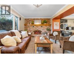 39 PARKWOOD DRIVE - 13