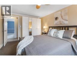 39 PARKWOOD DRIVE - 19