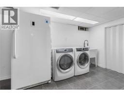 39 PARKWOOD DRIVE - 26