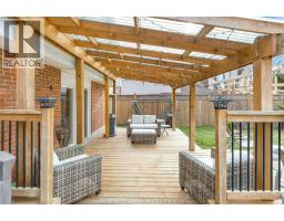 39 PARKWOOD DRIVE - 32