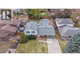 39 PARKWOOD DRIVE - 41