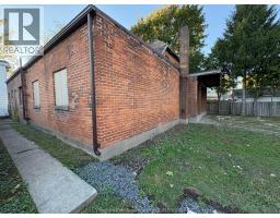 27 & 31 Wade STREET - 40