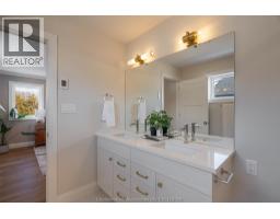 95 Rosewood CRESCENT - 31