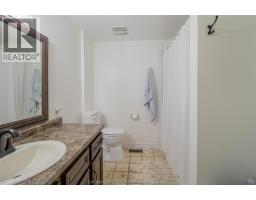 28 Timothy CRESCENT - 13