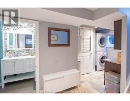 28 Timothy CRESCENT - 19