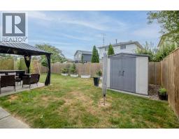 28 Timothy CRESCENT - 26