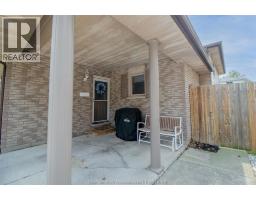 28 Timothy CRESCENT - 3