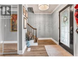 12 ACADEMY CRESCENT - 21