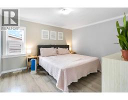 236 SANDYS STREET - 16
