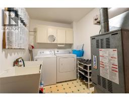 16 ARTHUR DRIVE - 11