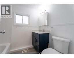 64 REGENCY DRIVE - 13