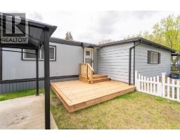 64 REGENCY DRIVE - 27