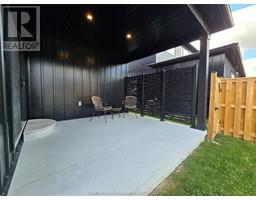 121 CHURCHILL PARK ROAD - 44