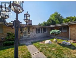 64 Parkwood Drive, MLS 25019614