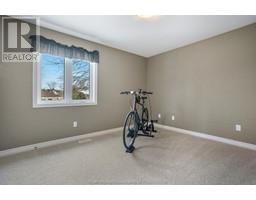 31 Tanser COURT - 22