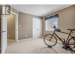 31 Tanser COURT - 23